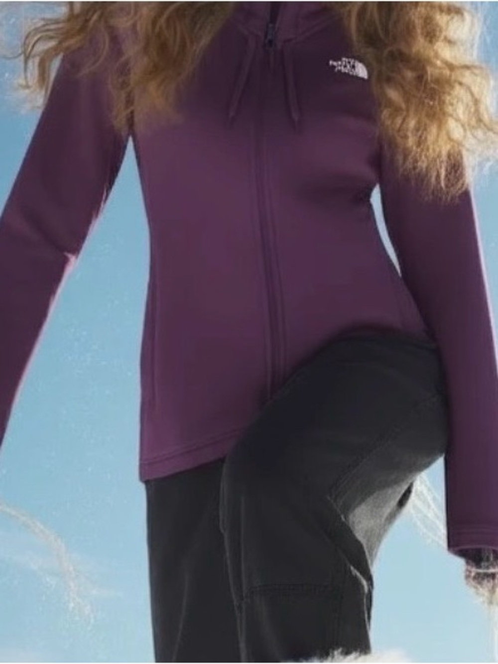 The North Face Women's Burgundy Hooded Ski Jacket Fleece Layer - Picture 7 of 8